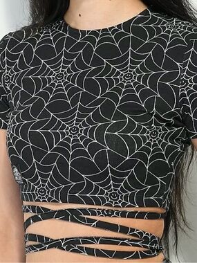 Black Spiderweb Wrap Crop Top Lurking Class size L BNWT